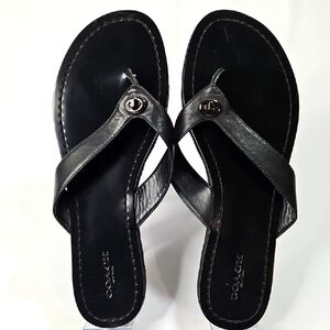 Coach Womens Shelly Black Leather Turnlock Slip On Thong Flip Flop Sandals Sz 38